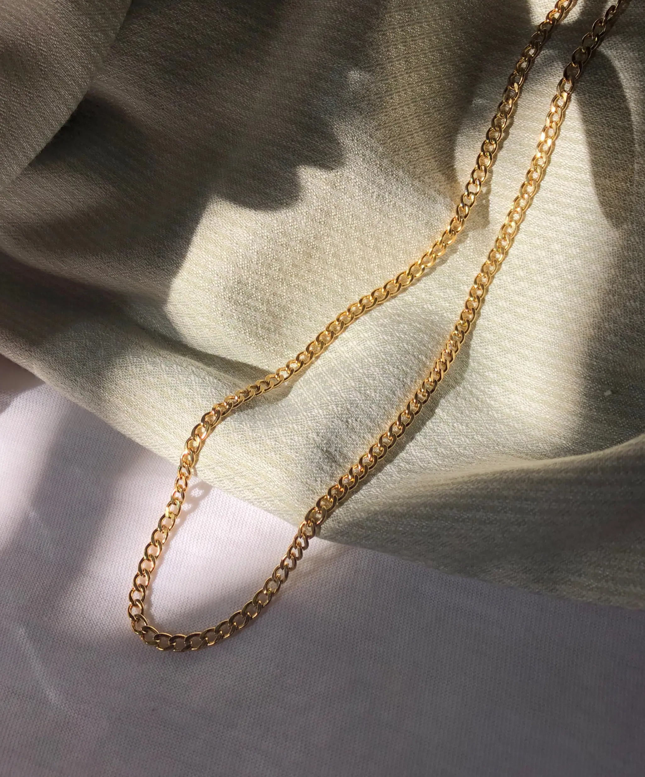 collares